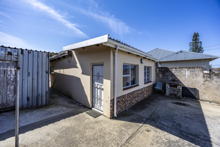4 Bedroom Property for Sale in Cambridge West Eastern Cape